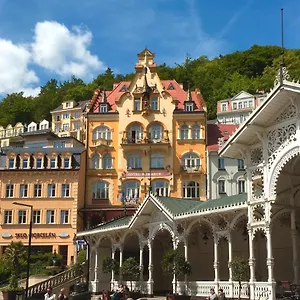 Romance 4*, Karlovy Vary República Checa