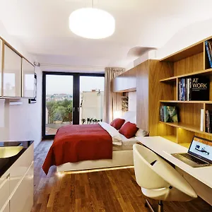 Living Showroom Apartmán